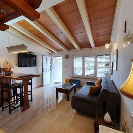 Apartman Onaon Новиград Экстерьер фото